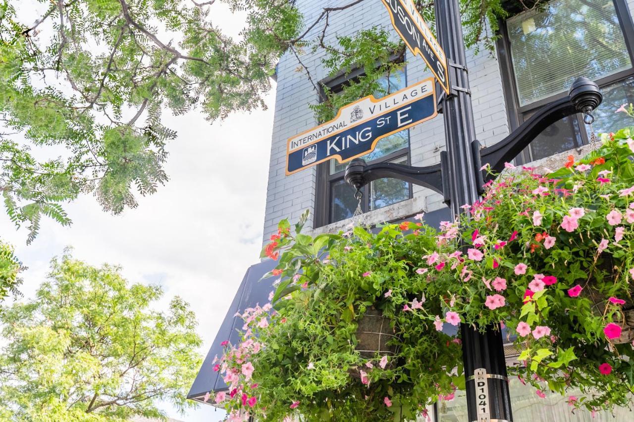 Marvelous King St Apartment
