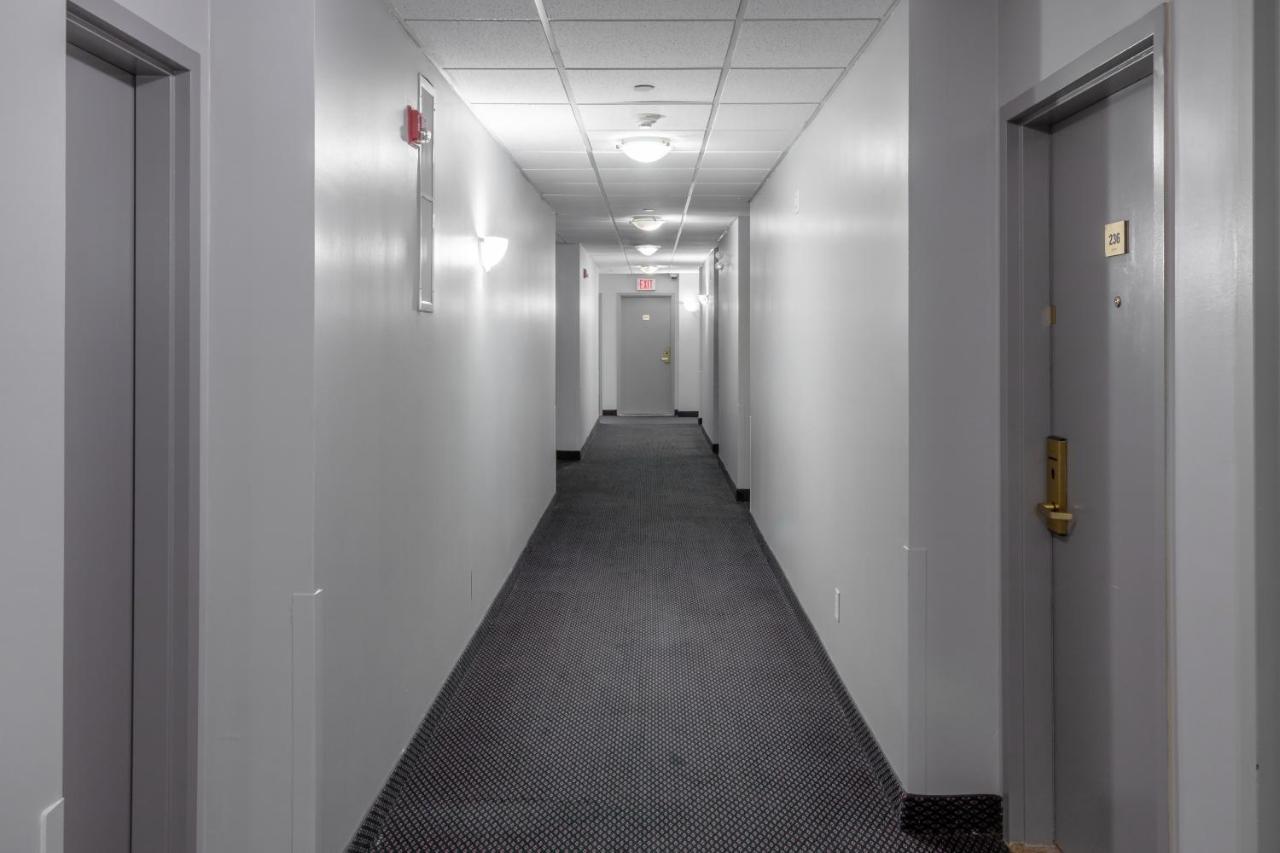 Premier & - Downtown Hotel 3*