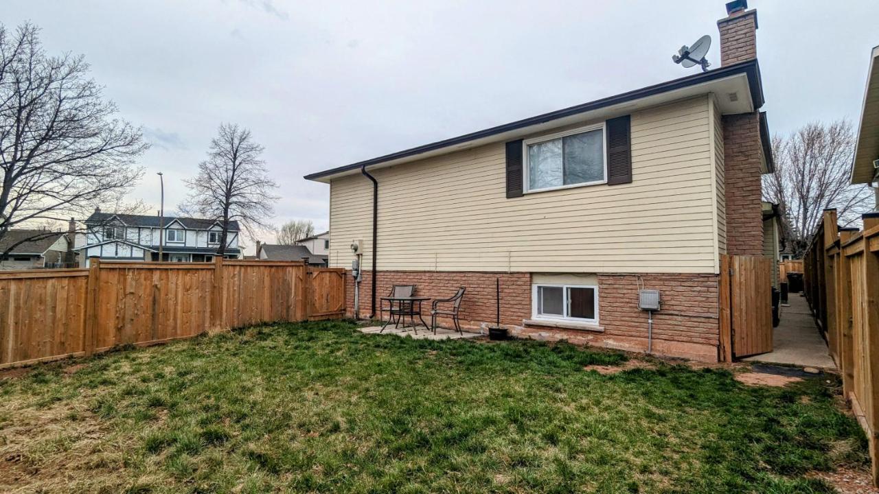 Small Haven With Sunlit Garden, Bsmt Hamilton