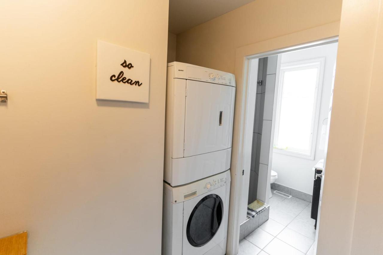 Apartment Modern 1 Bedroom With In-suite Laundry Hamilton