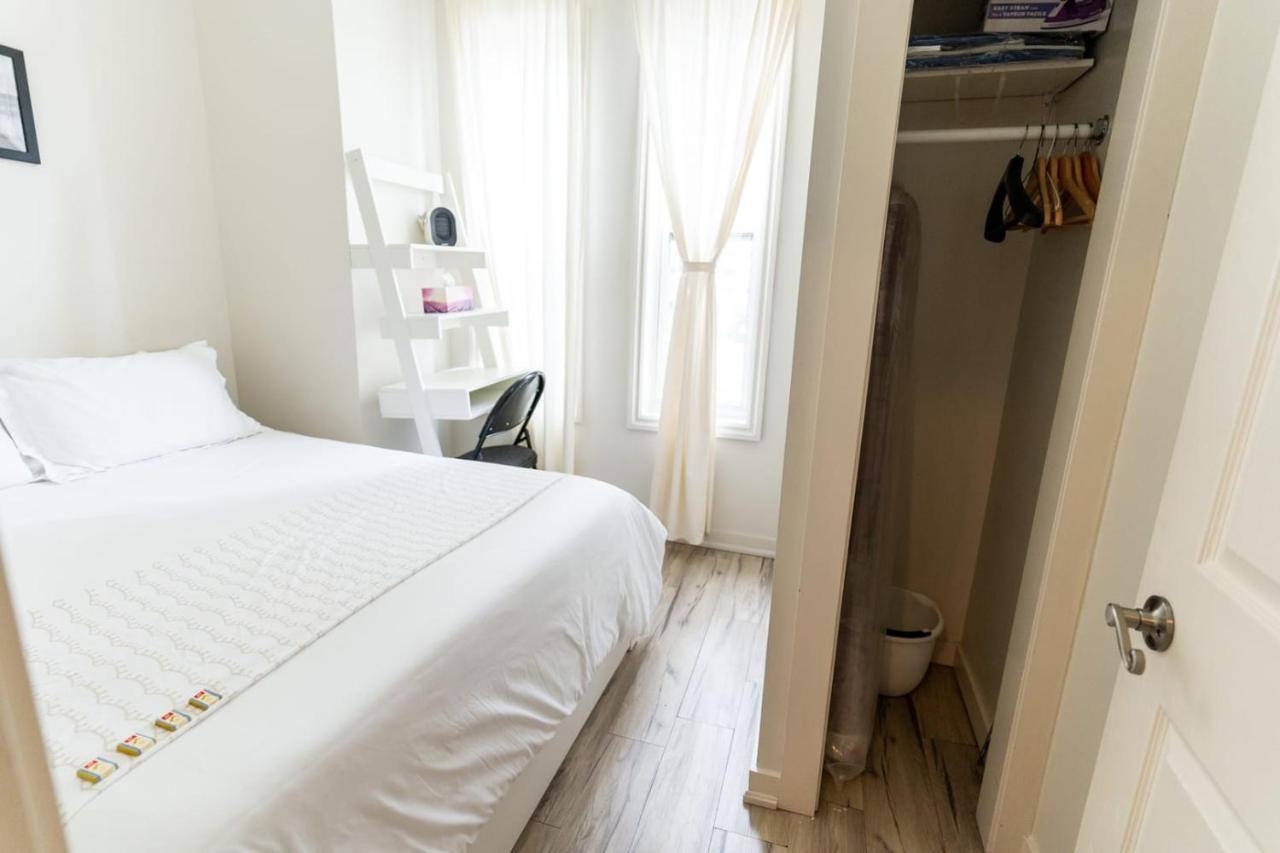 Modern 1 Bedroom With In-suite Laundry * Hamilton