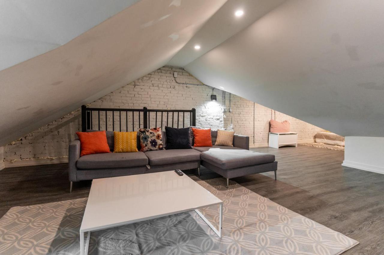 Apartment Lovely 2 Level Hamilton
