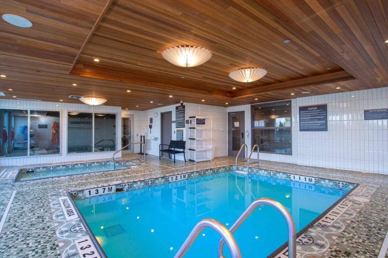 Sandman Hotel 3*