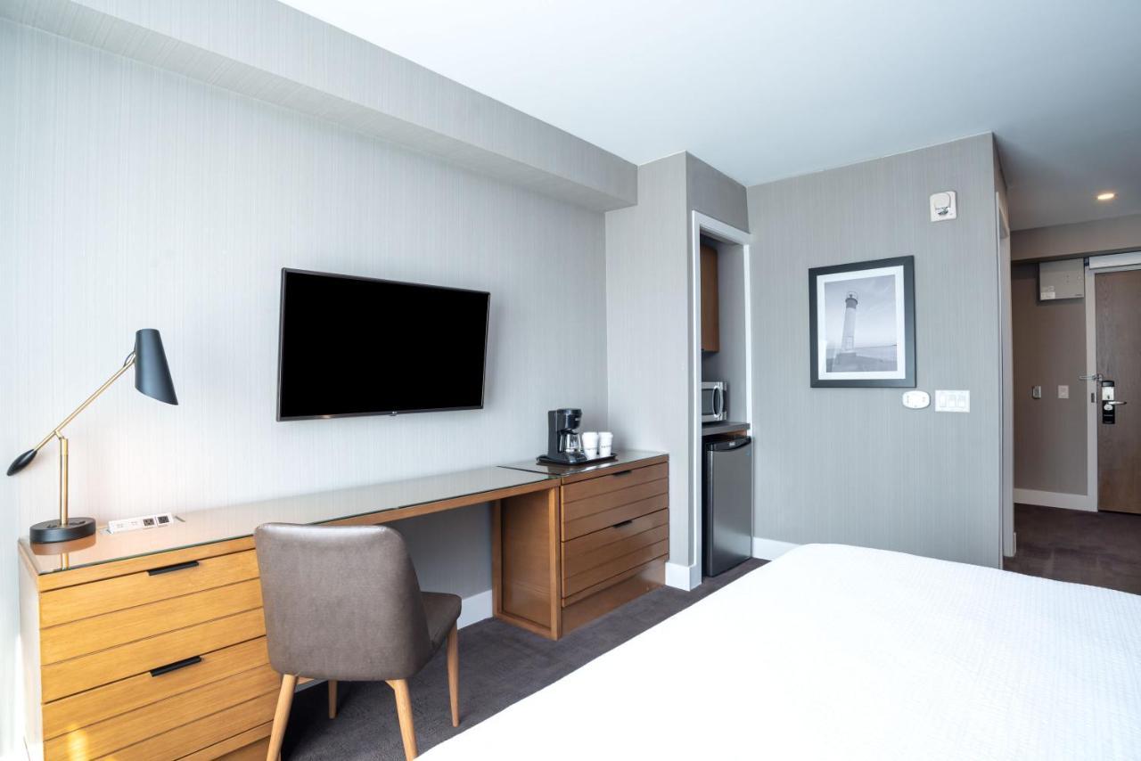 Hotel Sandman Hamilton