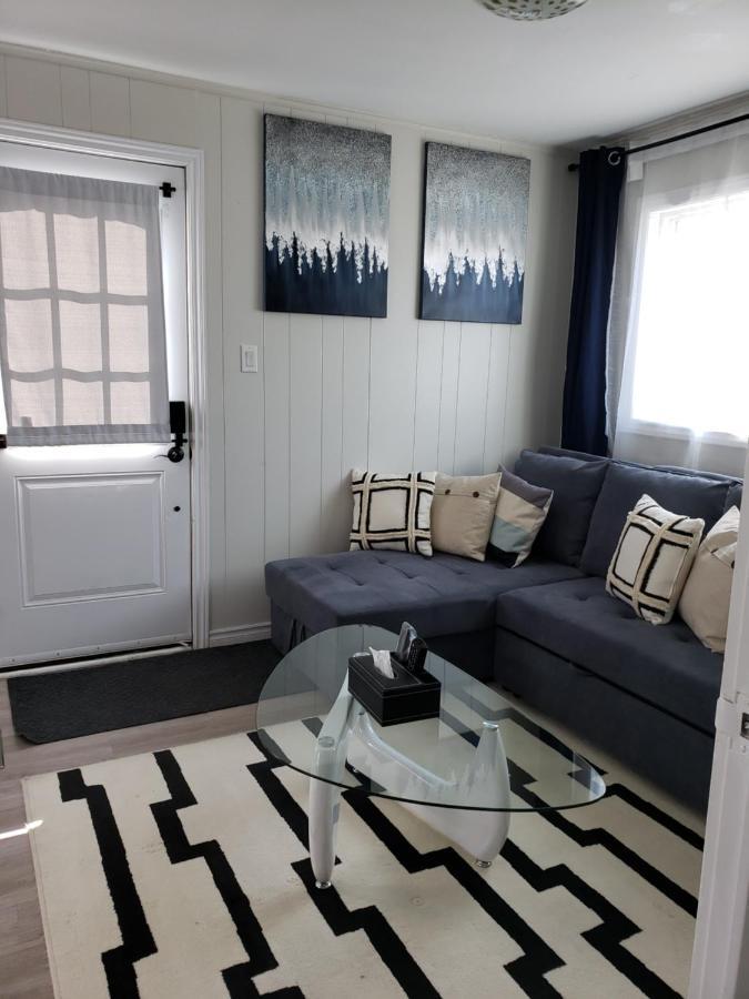 Apartment 2plex, Choose, 1of 2 Entire Units