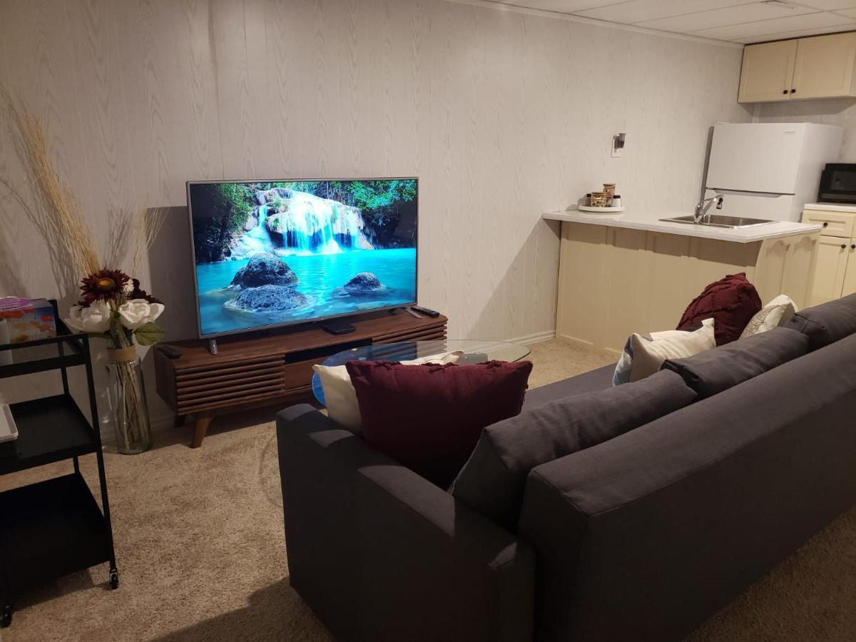 Apartment 2plex, Choose, 1of 2 Entire Units