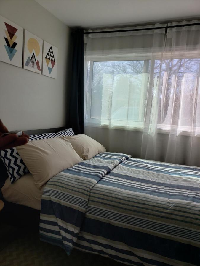 2plex, Choose, 1of 2 Entire Units Apartment *