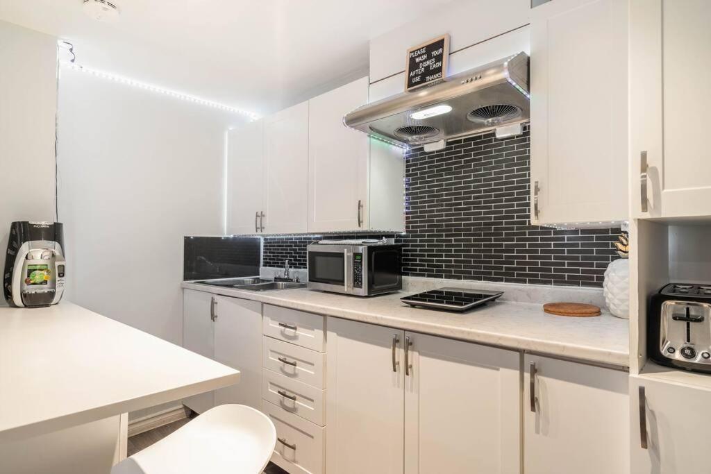 Cozy Nest Basement Unit *