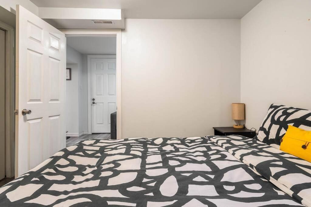 Cozy Nest Basement Unit * Hamilton