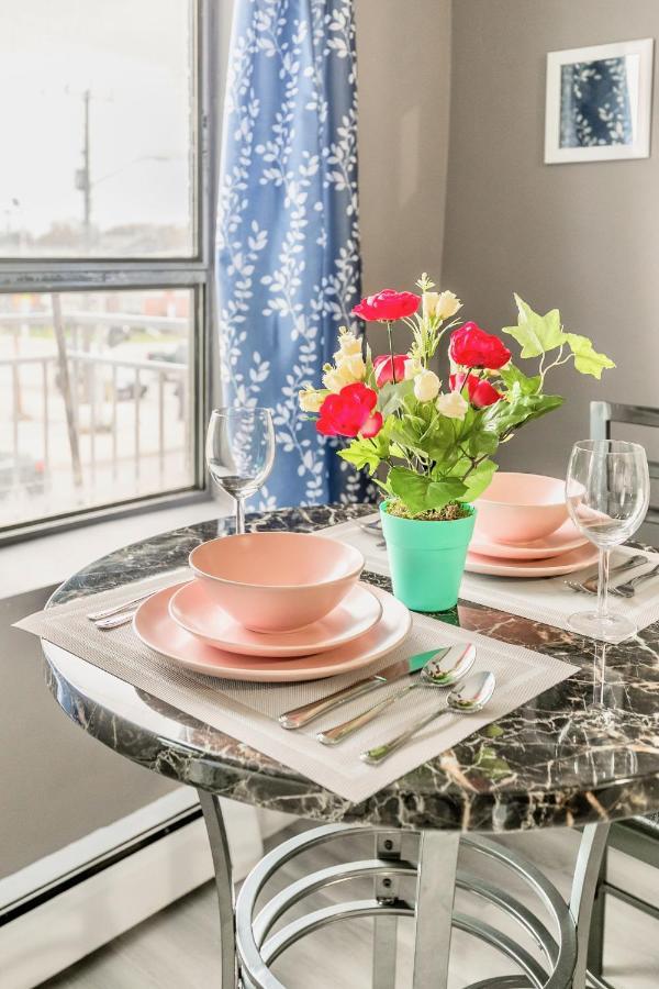 Cozy 1br - Near Downtown With Balcony * Hamilton