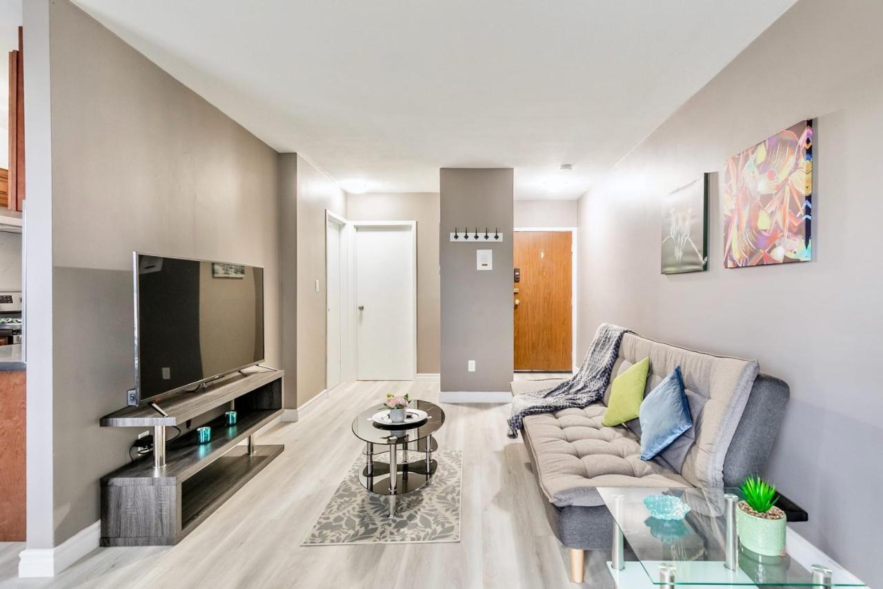 Apartment Cozy 1br - Near Downtown With Balcony Hamilton
