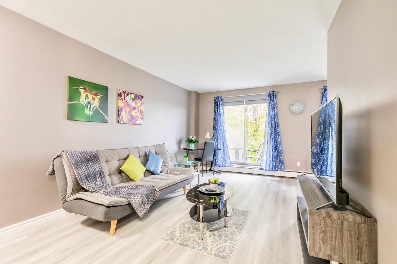 Apartment Cozy 1br - Near Downtown With Balcony