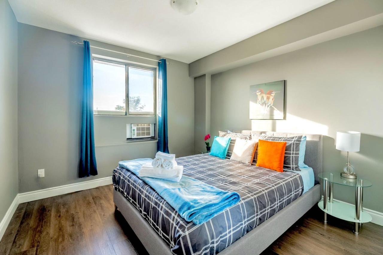 Cozy 1br - Near Downtown With Balcony