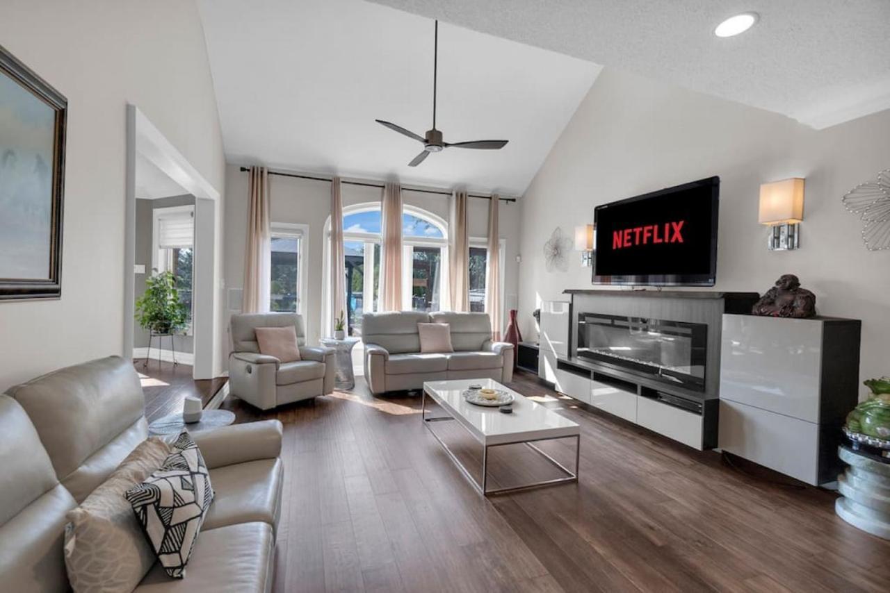 Amazing Luxury 6br - Pool - 30min To Niagara Falls Hamilton