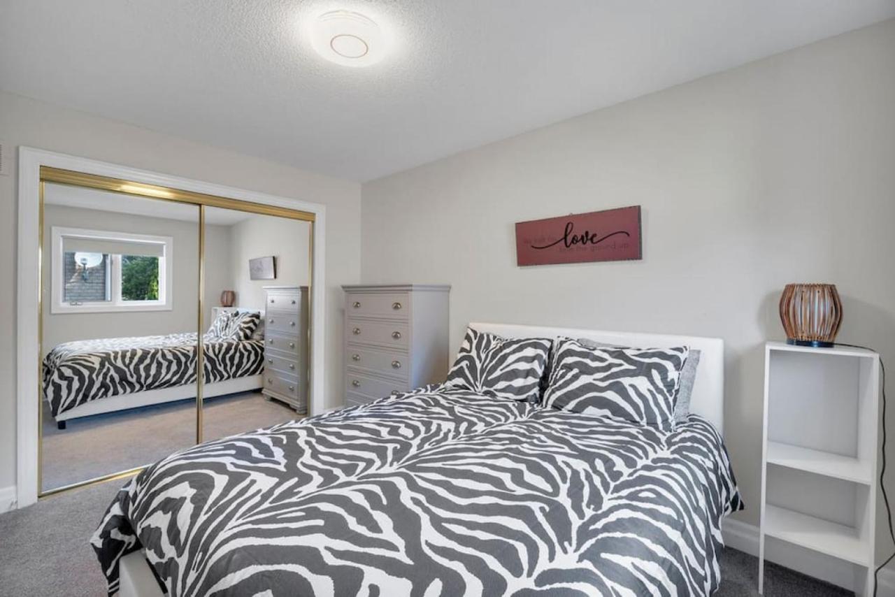 Amazing Luxury 6br - Pool - 30min To Niagara Falls Holiday home
