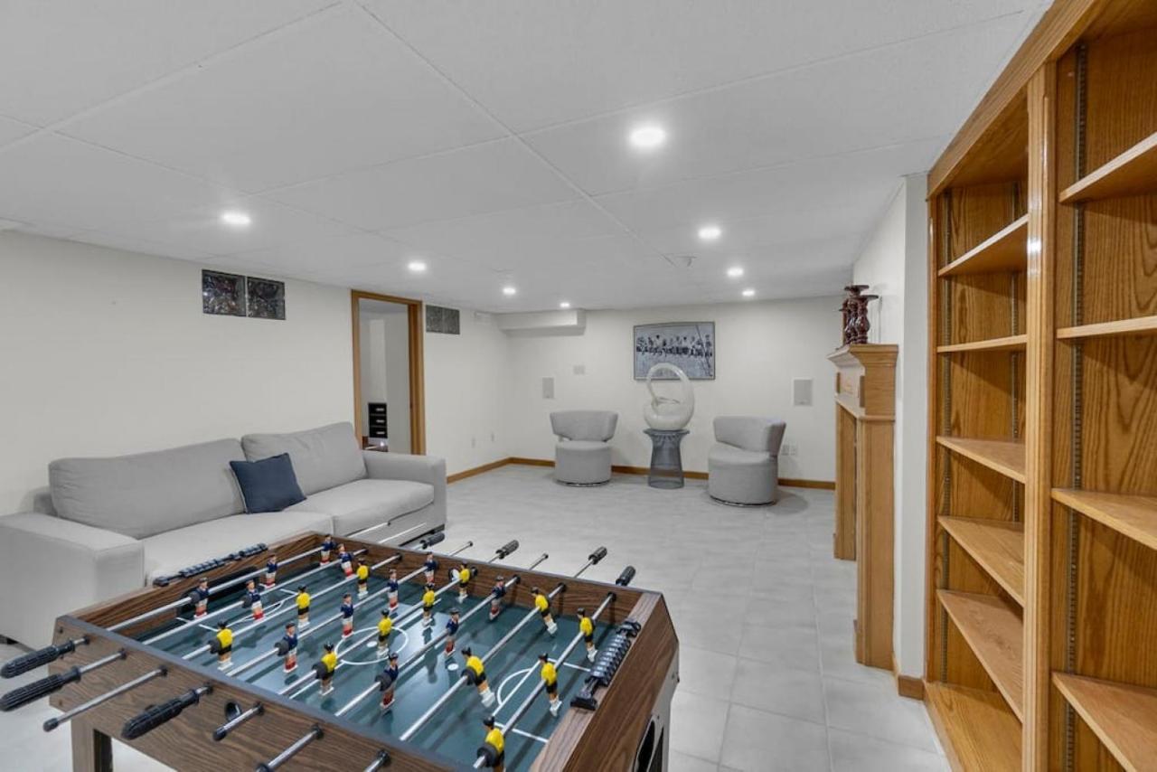 Amazing Luxury 6br - Pool - 30min To Niagara Falls