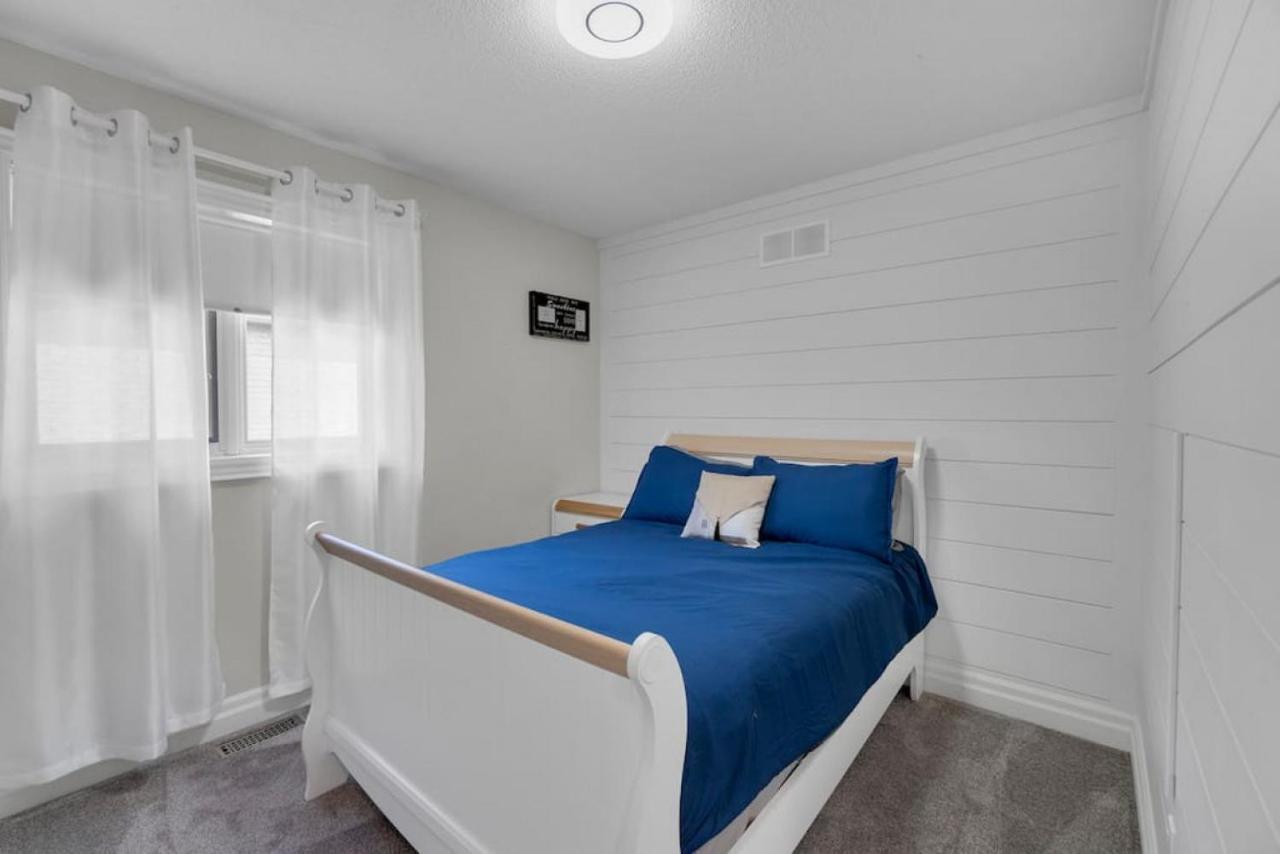 Holiday home Amazing Luxury 6br - Pool - 30min To Niagara Falls