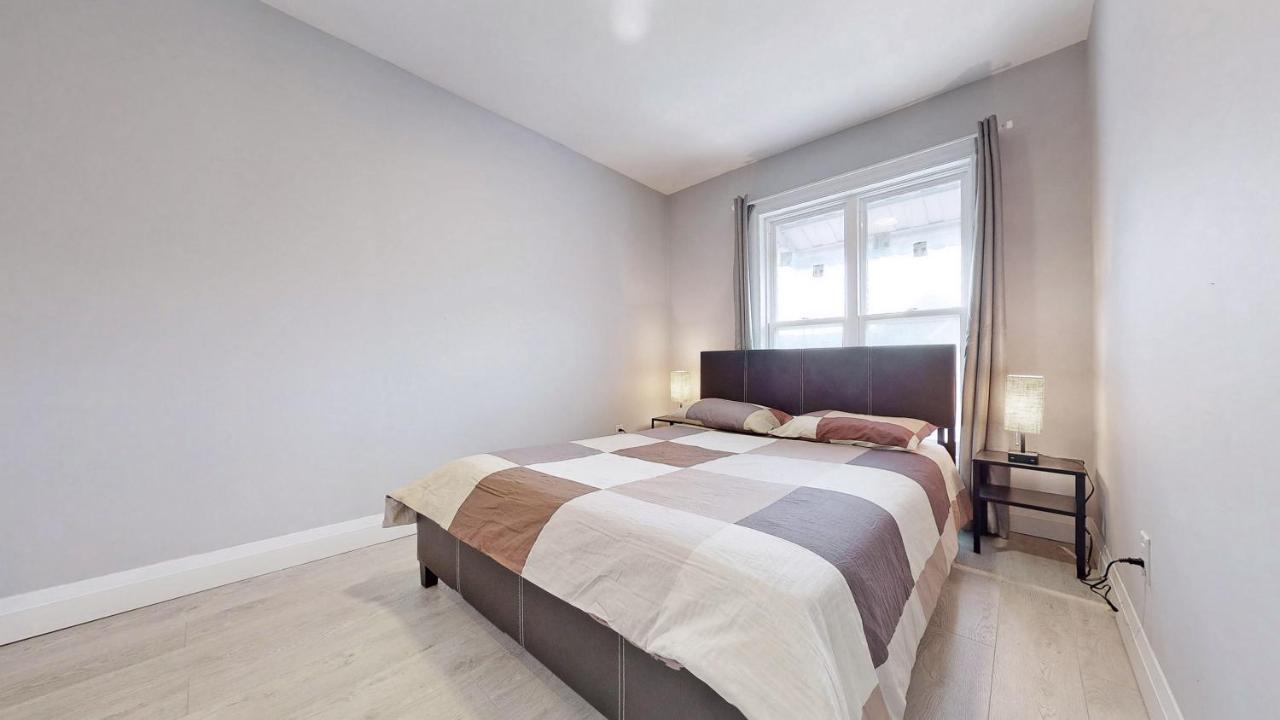 Three Bedroom In *
