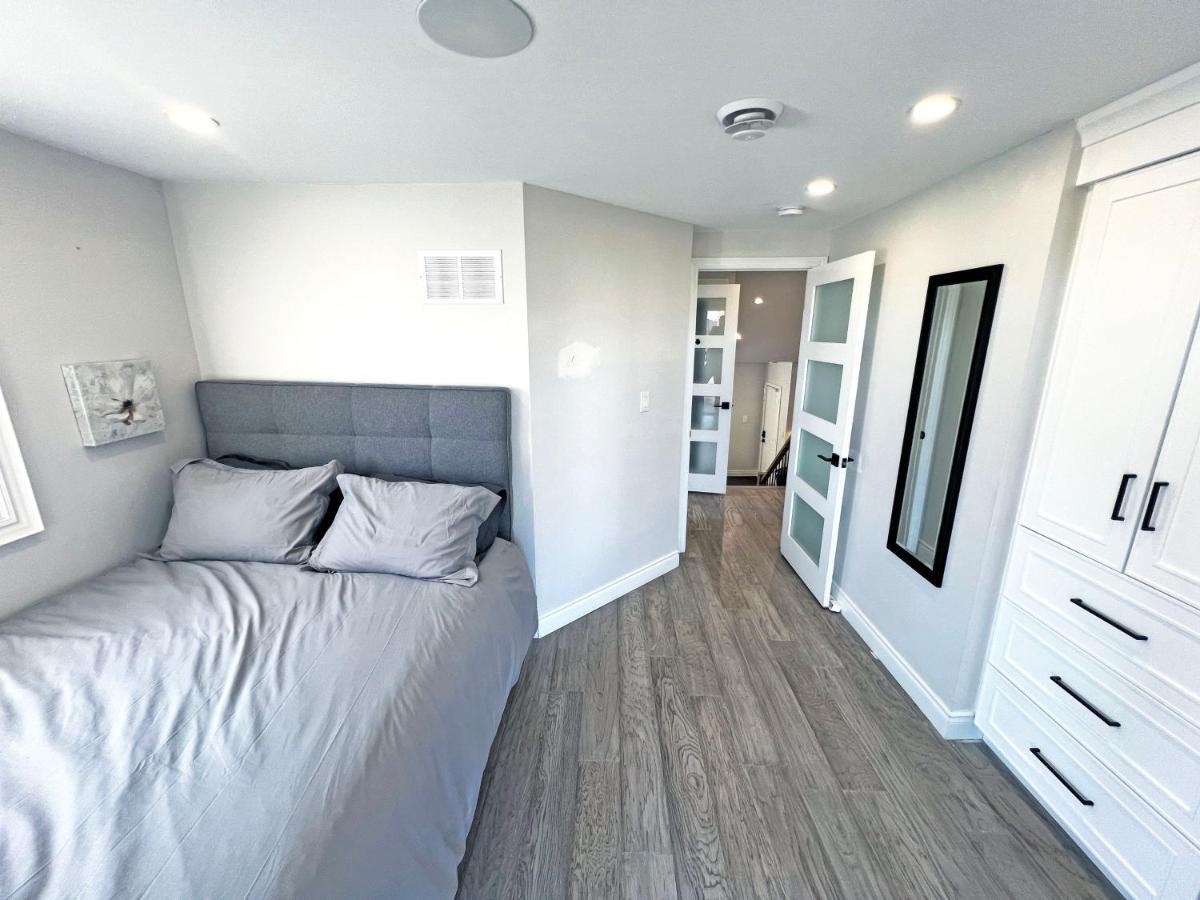 Luxe Near Limeridge - Sleeps 11 - Pool *
