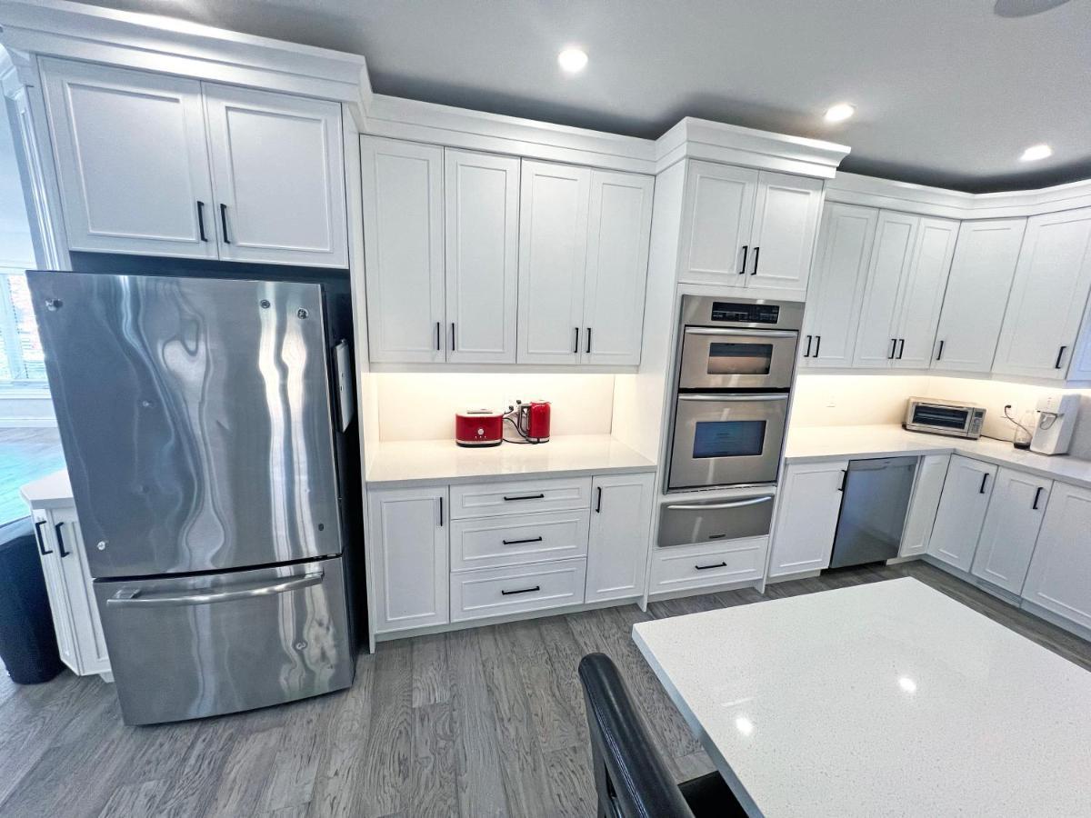 Apartamento Luxe Near Limeridge - Sleeps 11 - Pool Hamilton