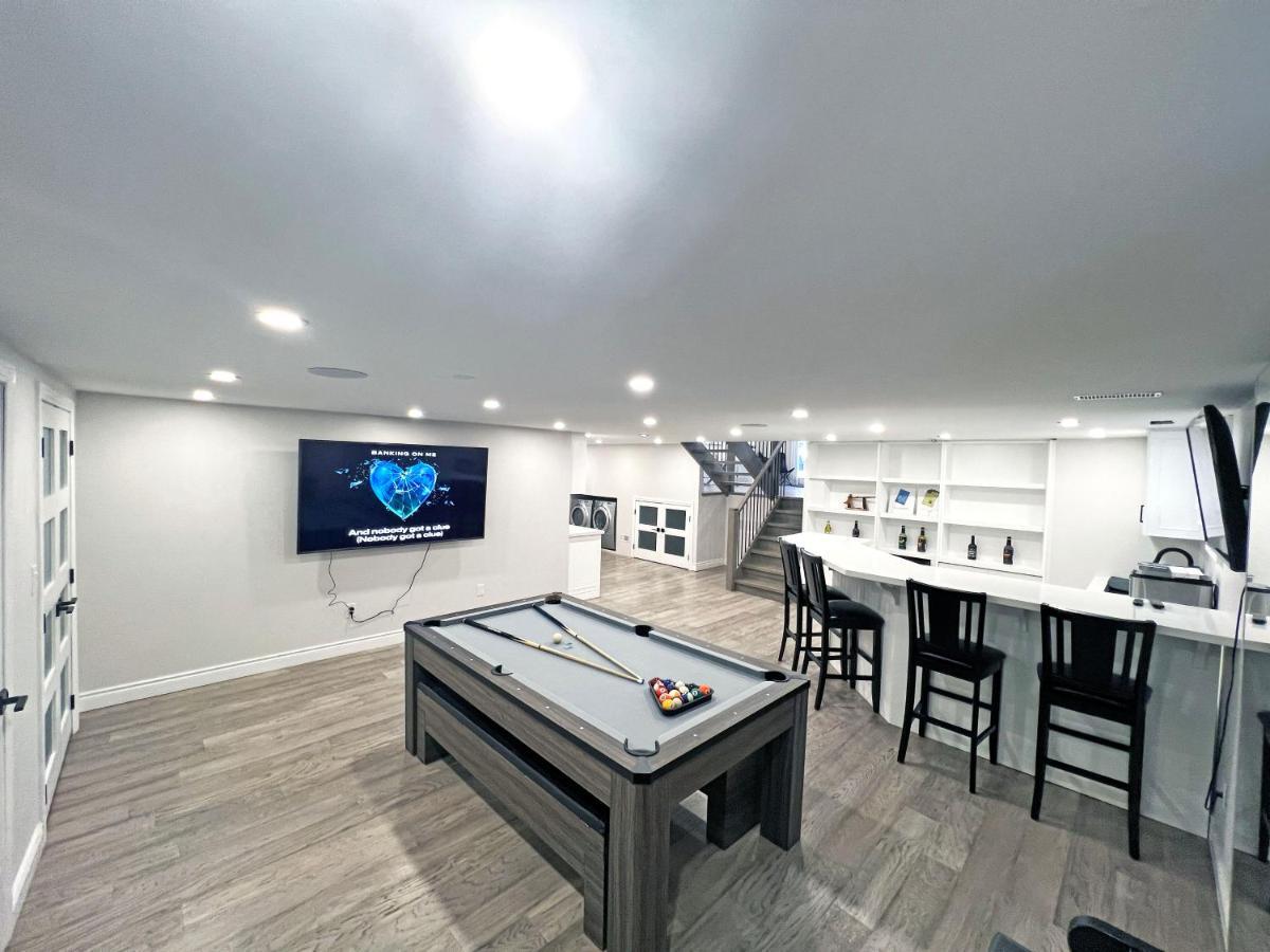 Apartamento Luxe Near Limeridge - Sleeps 11 - Pool *