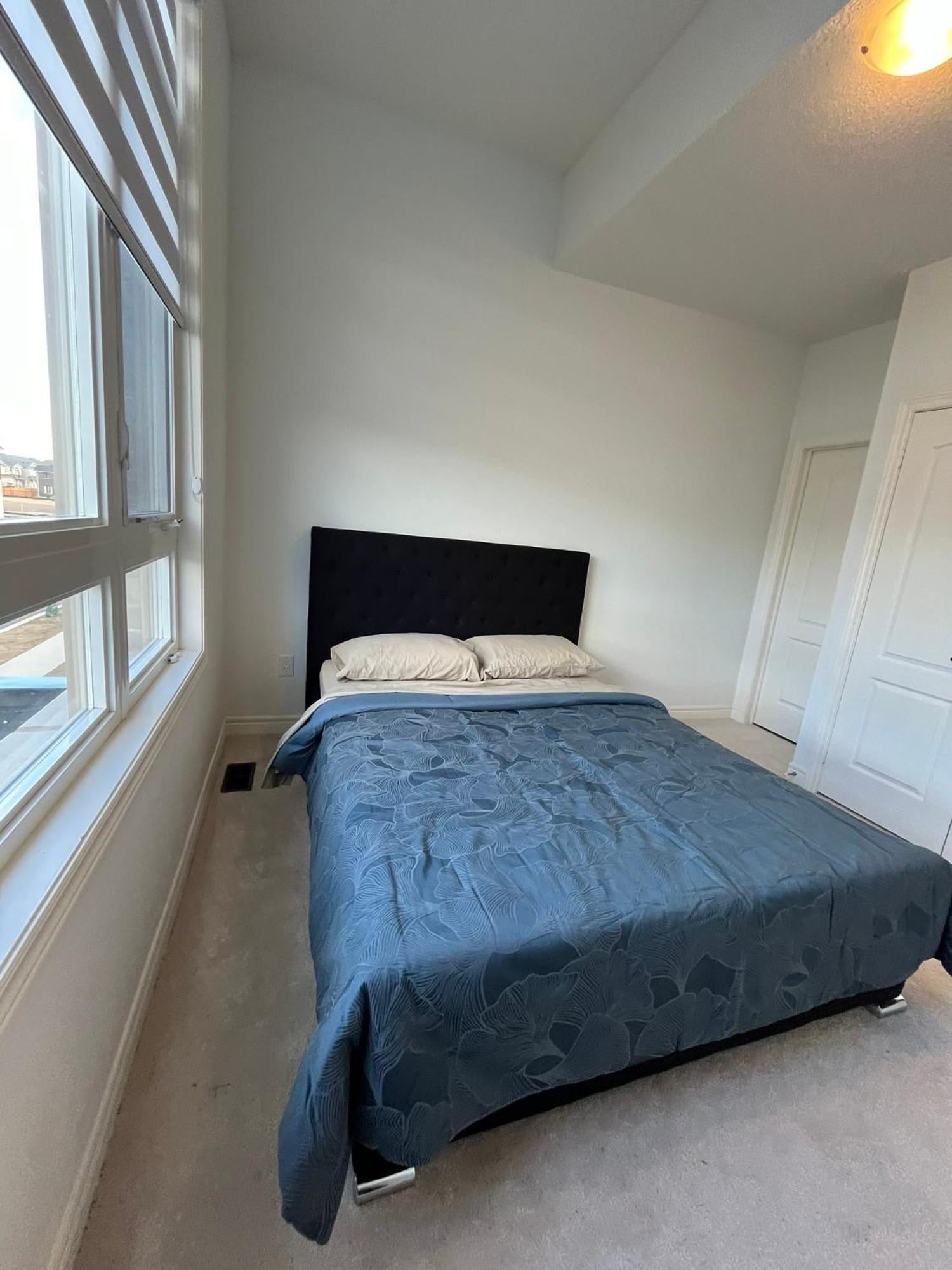 Apartment Your Away From Hamilton