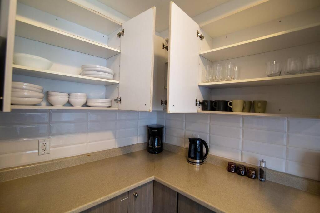 Executive 3 Bedroom Townhouse Close To The *