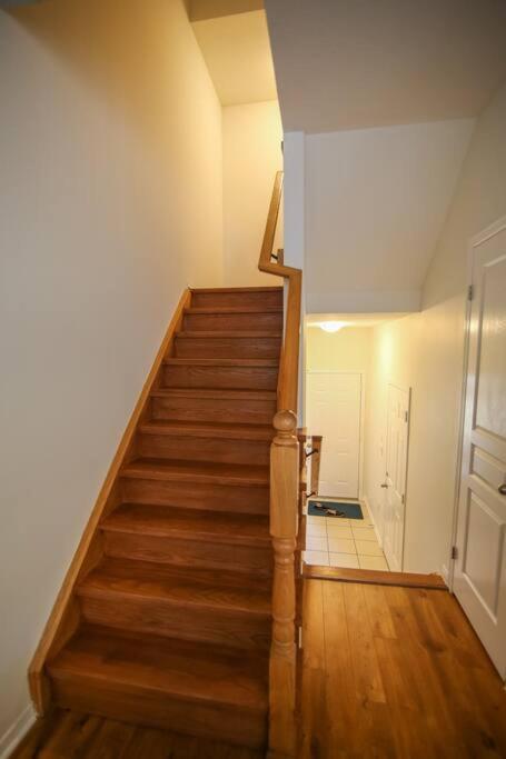 Villa Executive 3 Bedroom Townhouse Close To The