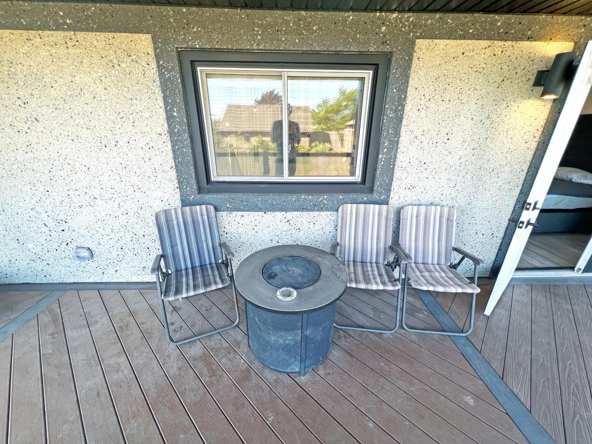 Luxe Near Limeridge - Sleeps 11 - Pool *