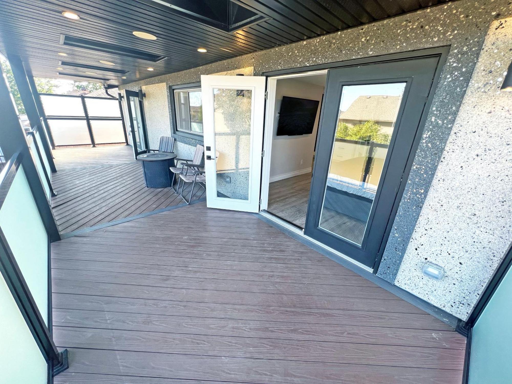 Apartamento Luxe Near Limeridge - Sleeps 11 - Pool