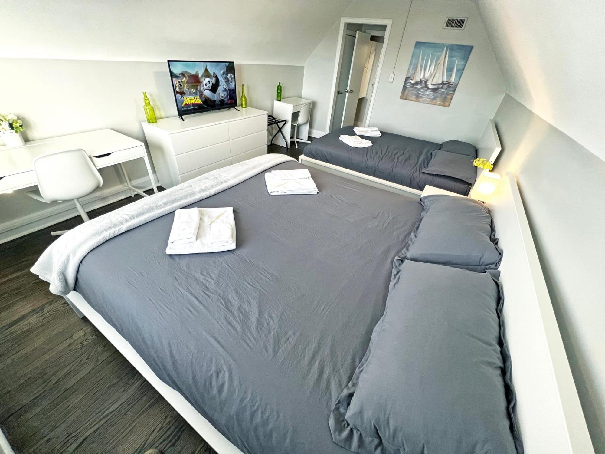 Apartment Chic Retreat - Comfy Beds - Garden - Pool Hamilton