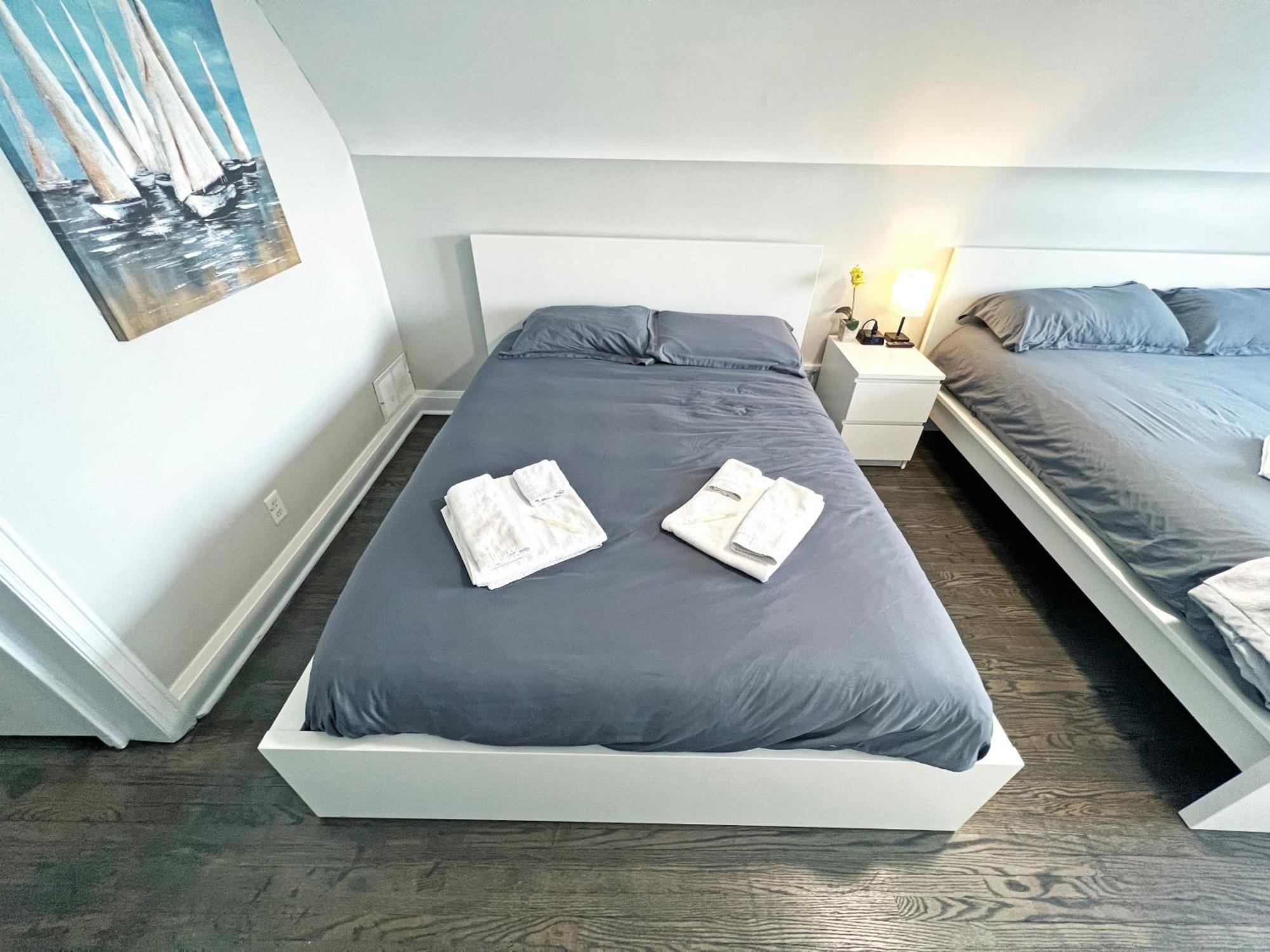 Apartment Chic Retreat - Comfy Beds - Garden - Pool Hamilton