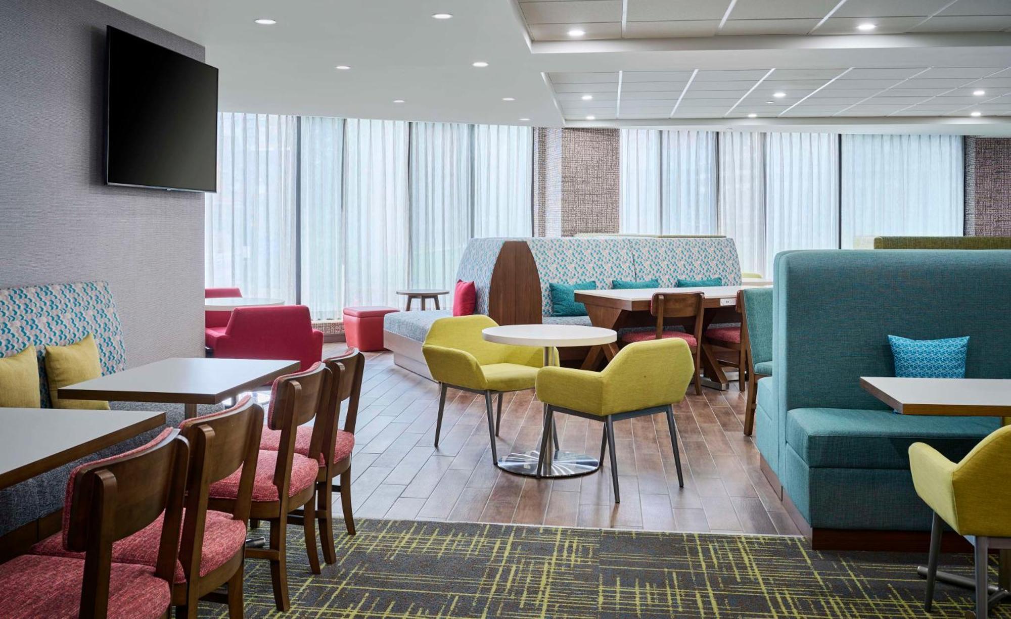 Hotel Hampton By Hilton