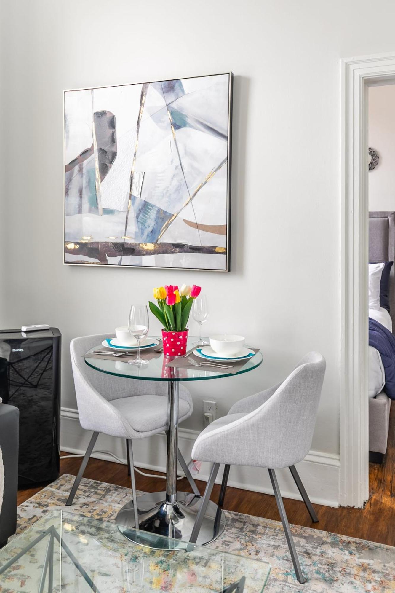 Apartment In The South Neighborhood *
