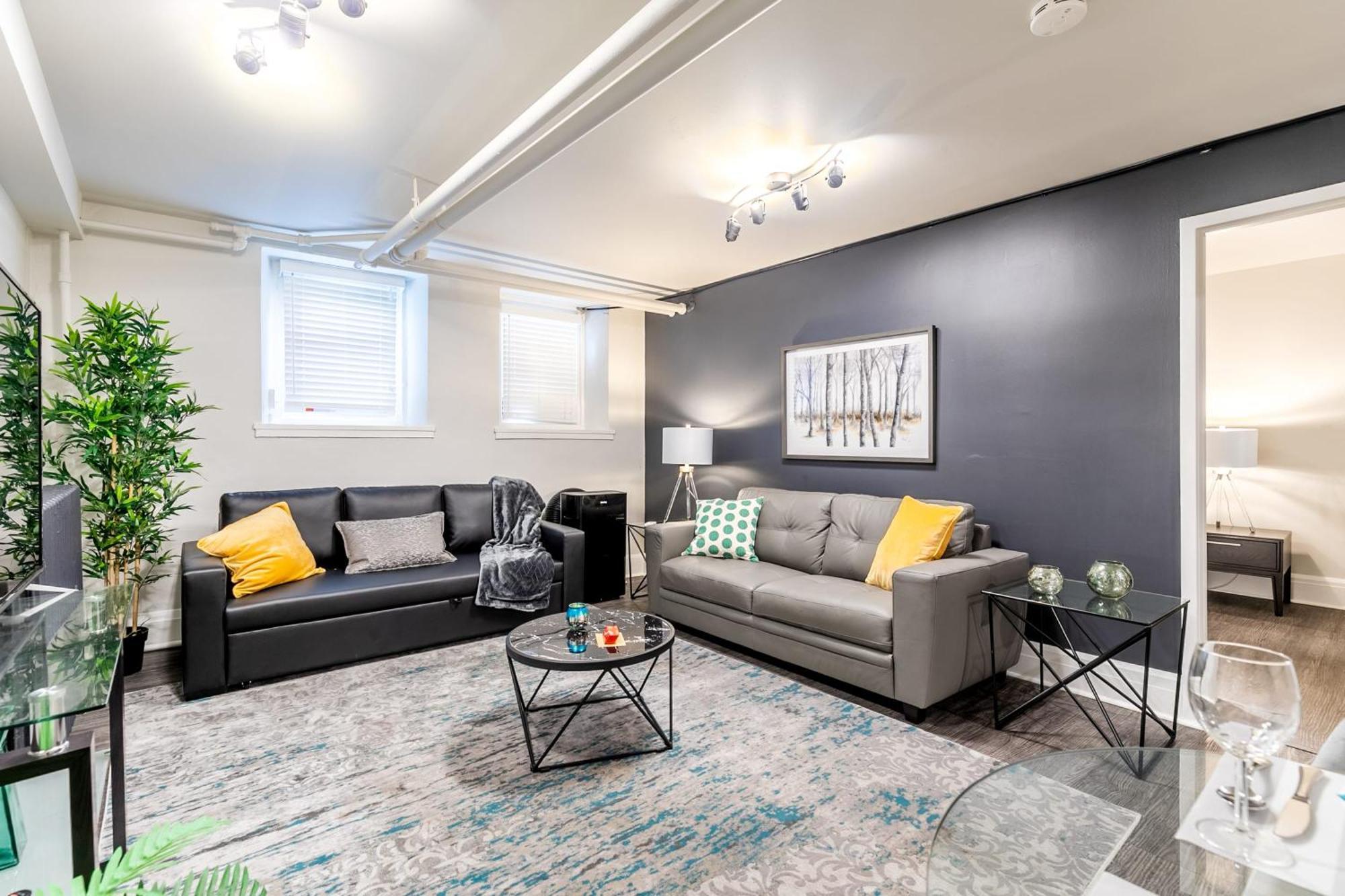 Apartment Modern In A Trendy Neighbourhood