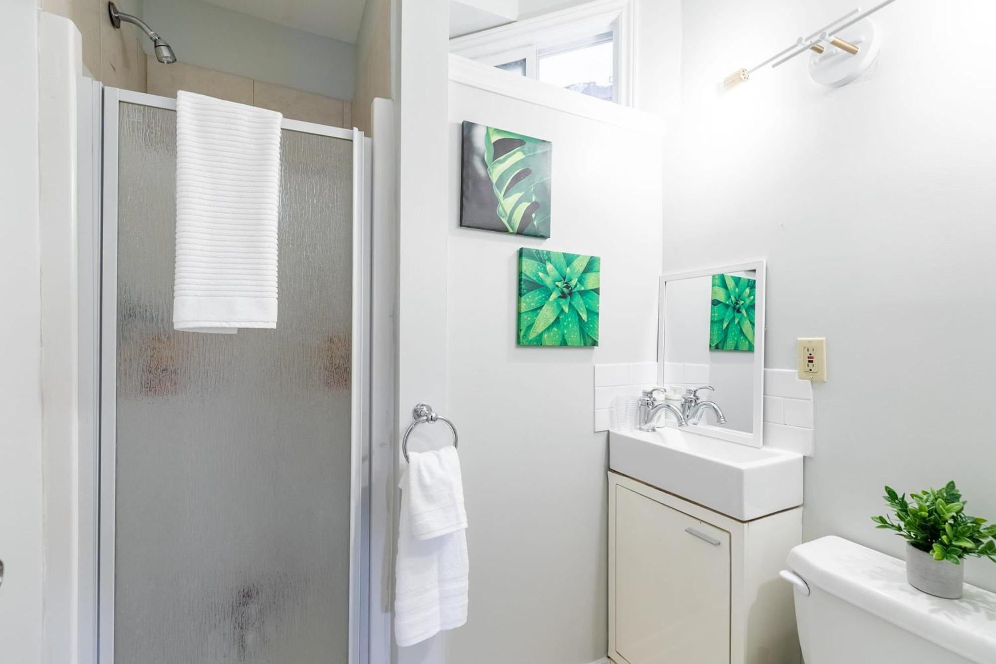 Hamilton's Best Neighbourhood 1br