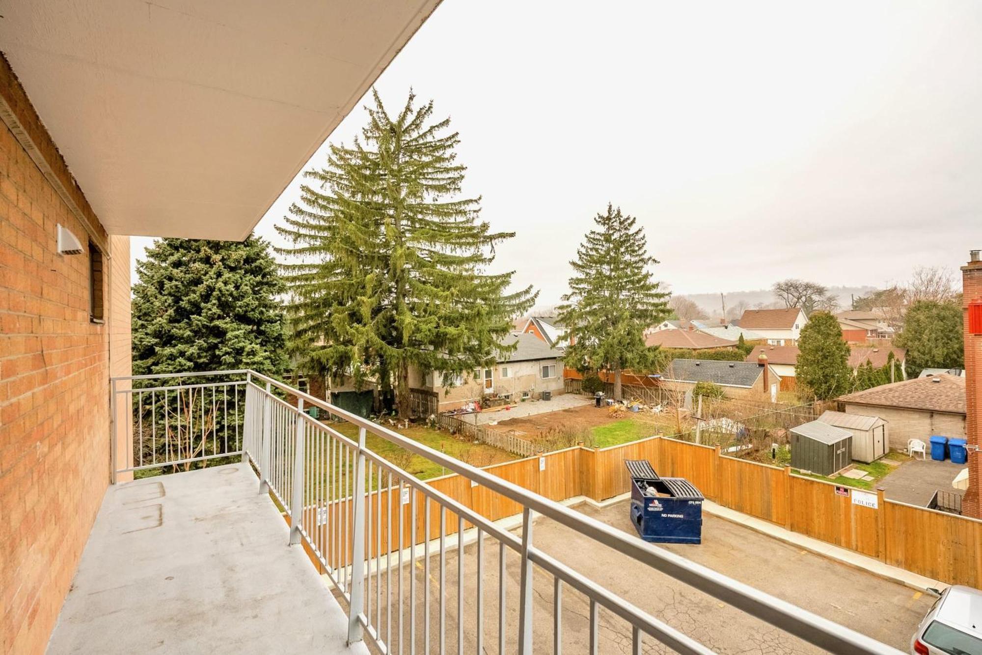 Apartment 2bedroom Unit- Near Dt Hamilton