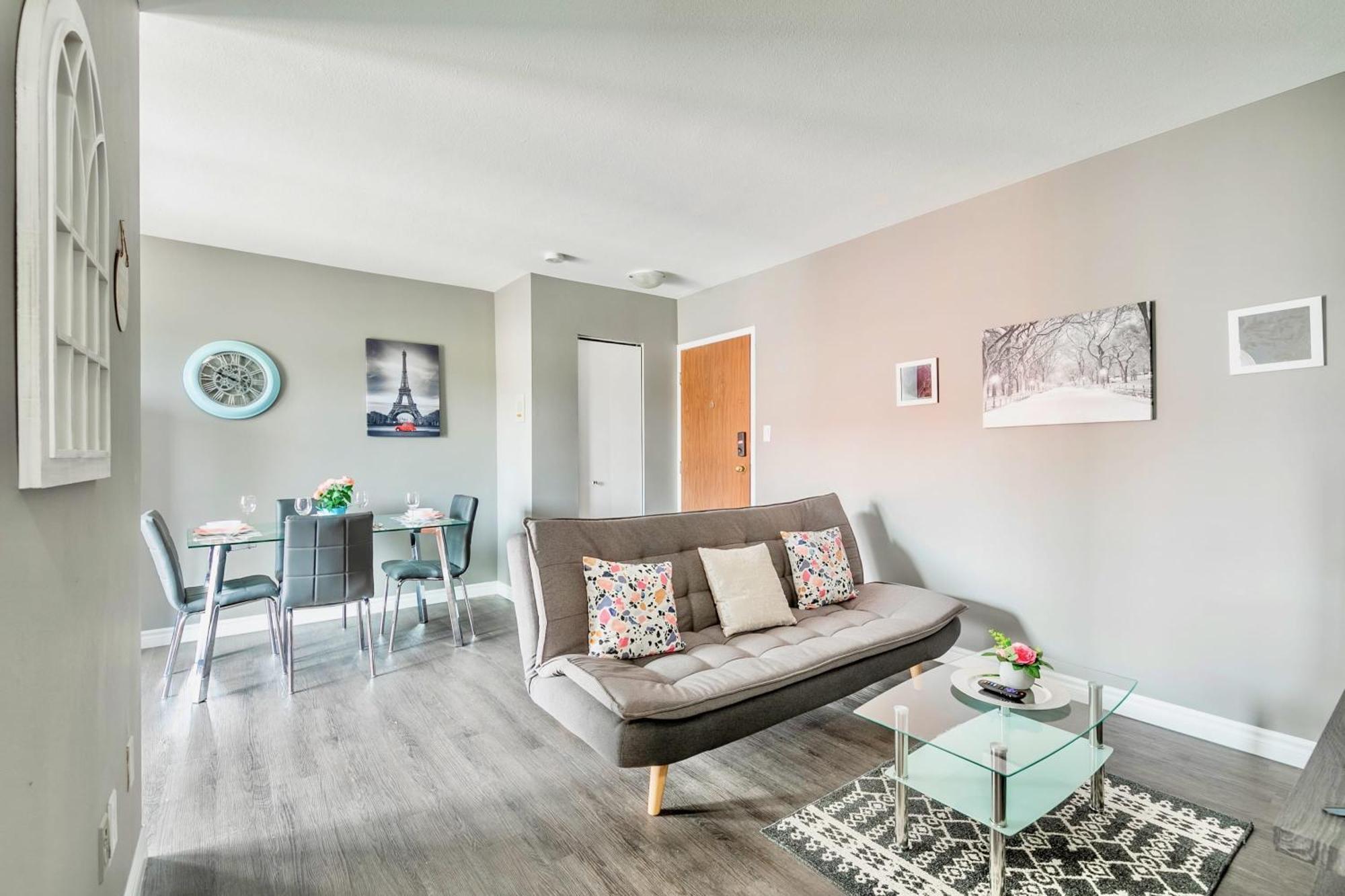 Modern 2br - King Bed - Prime Location Apartment Hamilton