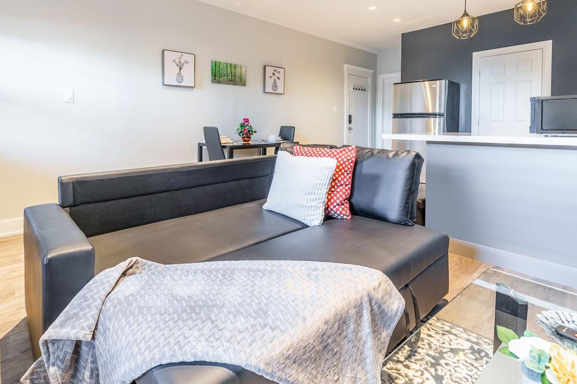 Cozy 1br Unit On Street North