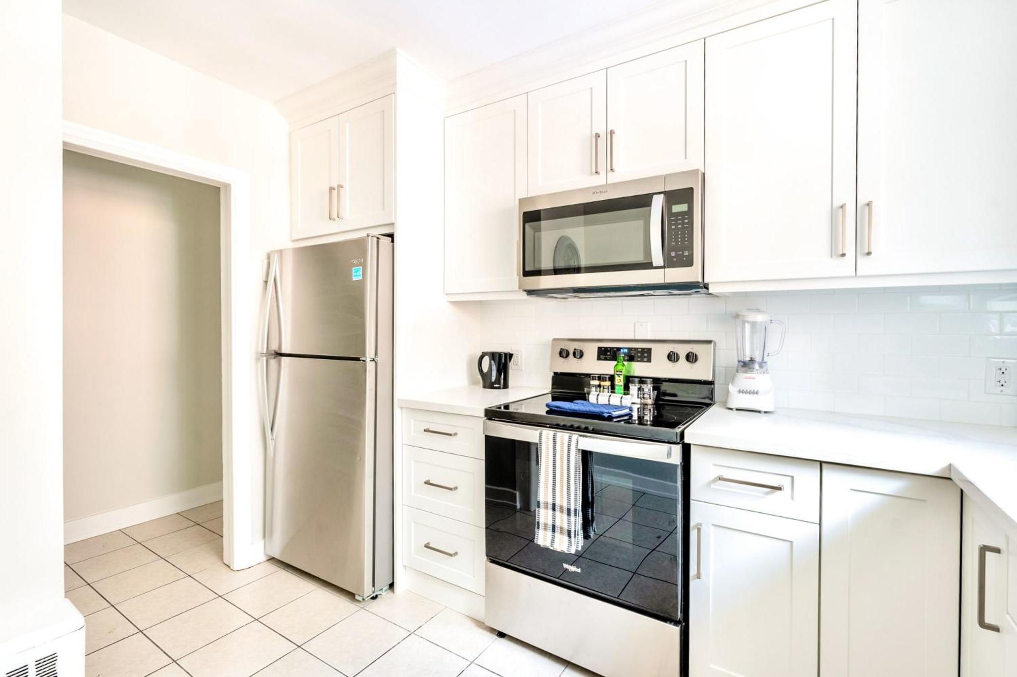 1br Modern In Corktown Hamilton