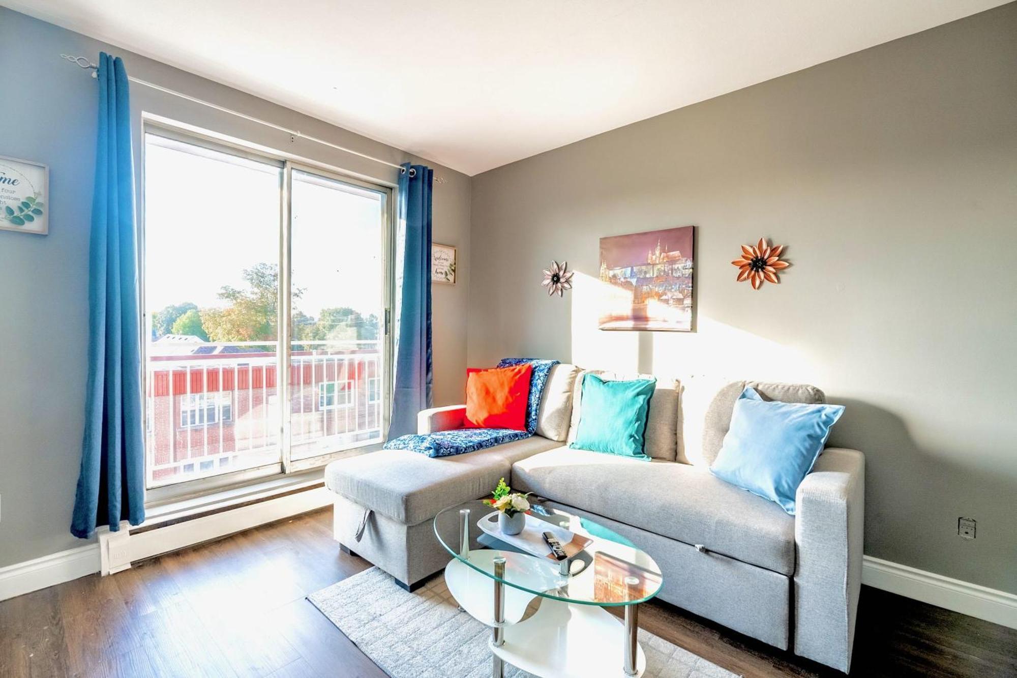 Near Downtown - Glenview West W Patio Hamilton
