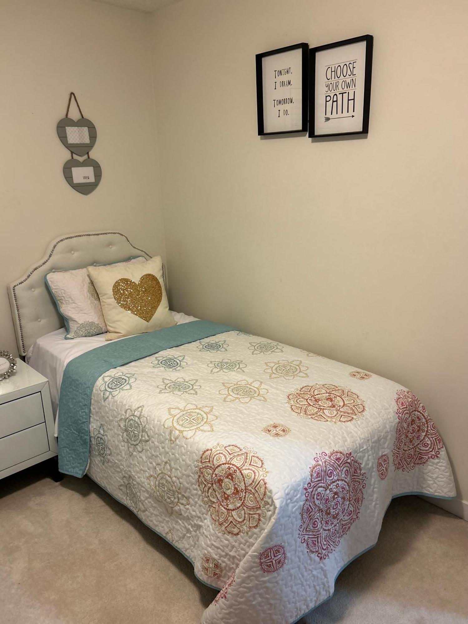 Jahsavvy's Nest Hamilton