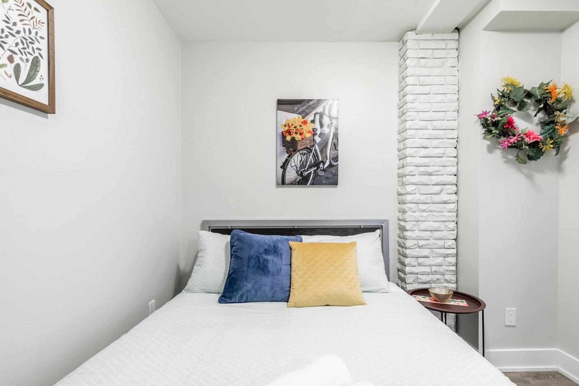 Apartment Modern On Street North *