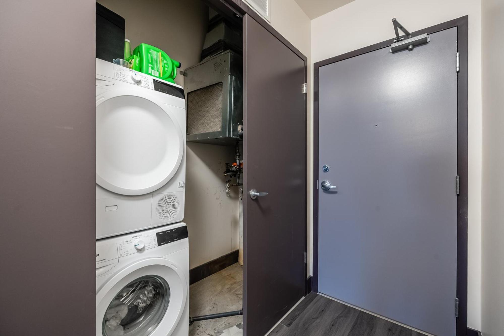 Globalstay New Downtown Apartment *