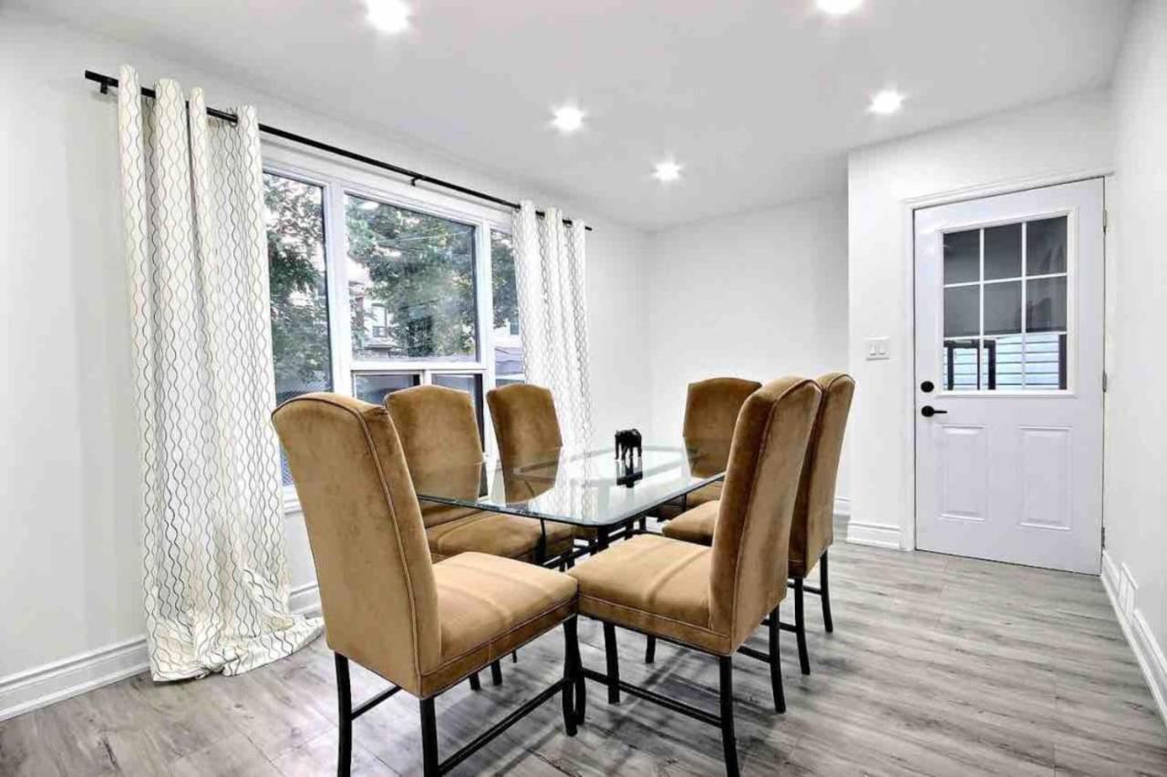 Modern Luxury Next To Tim Hortons Field Holiday home Hamilton