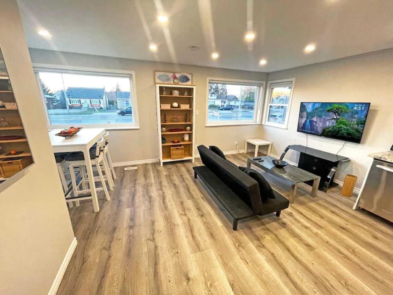 Haven - Smart Tech And Bbq Oasis - Pool Apartment *