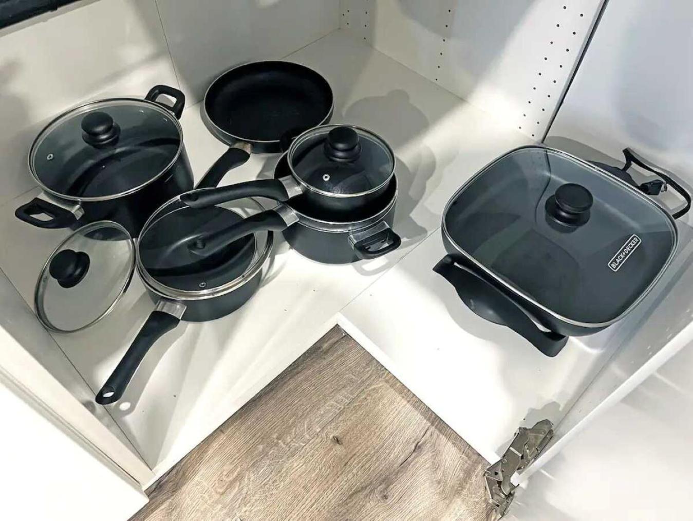Apartment Haven - Smart Tech And Bbq Oasis - Pool Hamilton