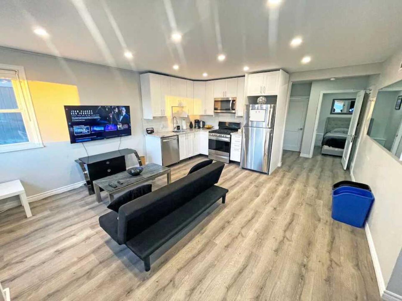 Haven - Smart Tech And Bbq Oasis - Pool Hamilton