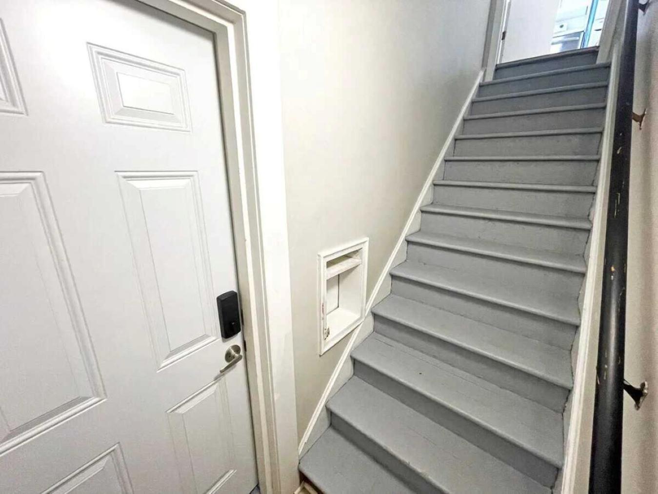 Apartment Chic Retreat - Comfy Beds - Garden - Pool Hamilton