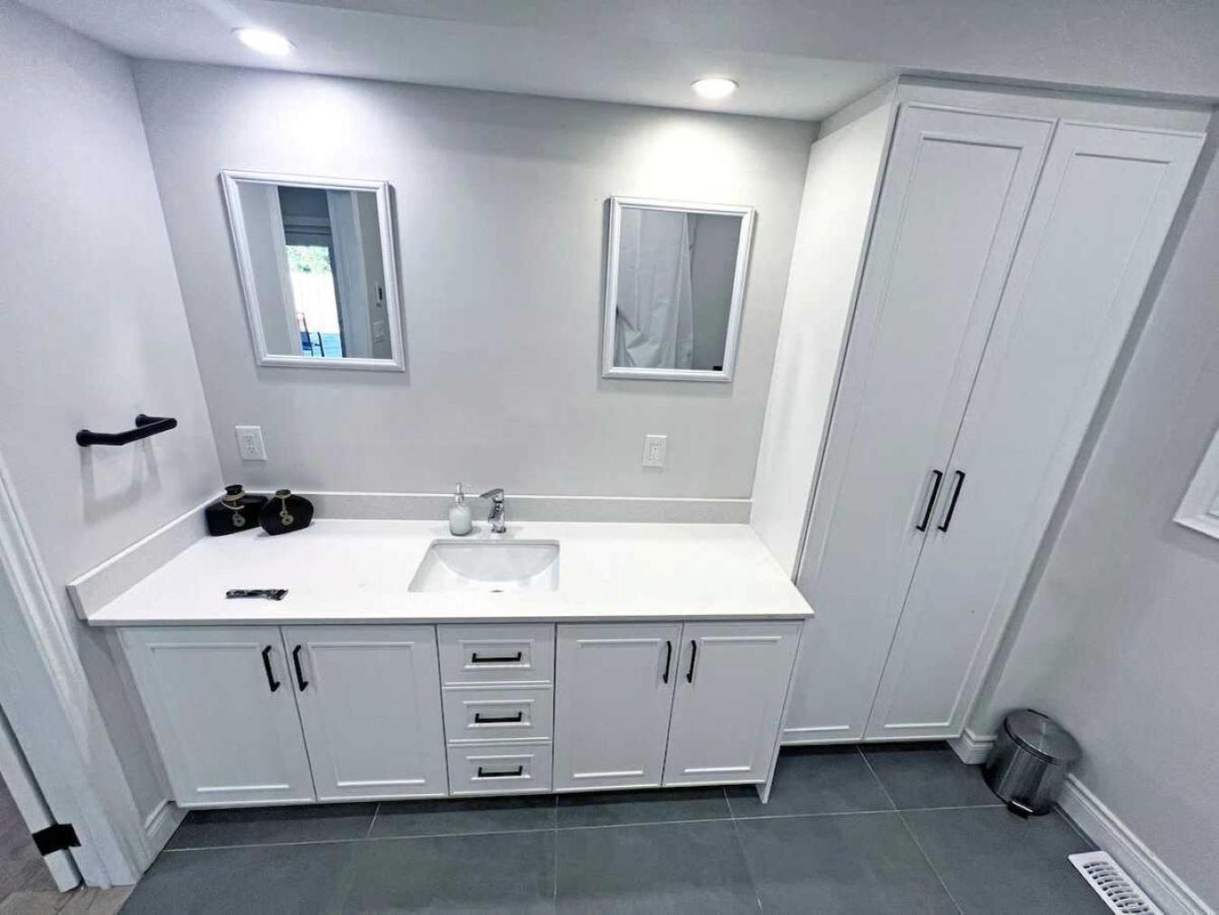 Luxe Near Limeridge - Sleeps 11 - Pool